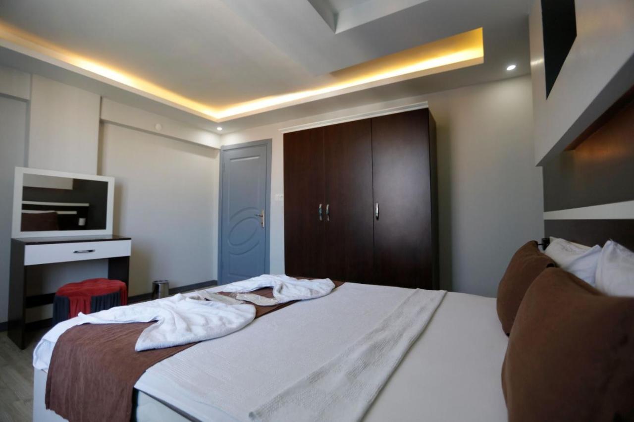 Sara Suit Istanbul