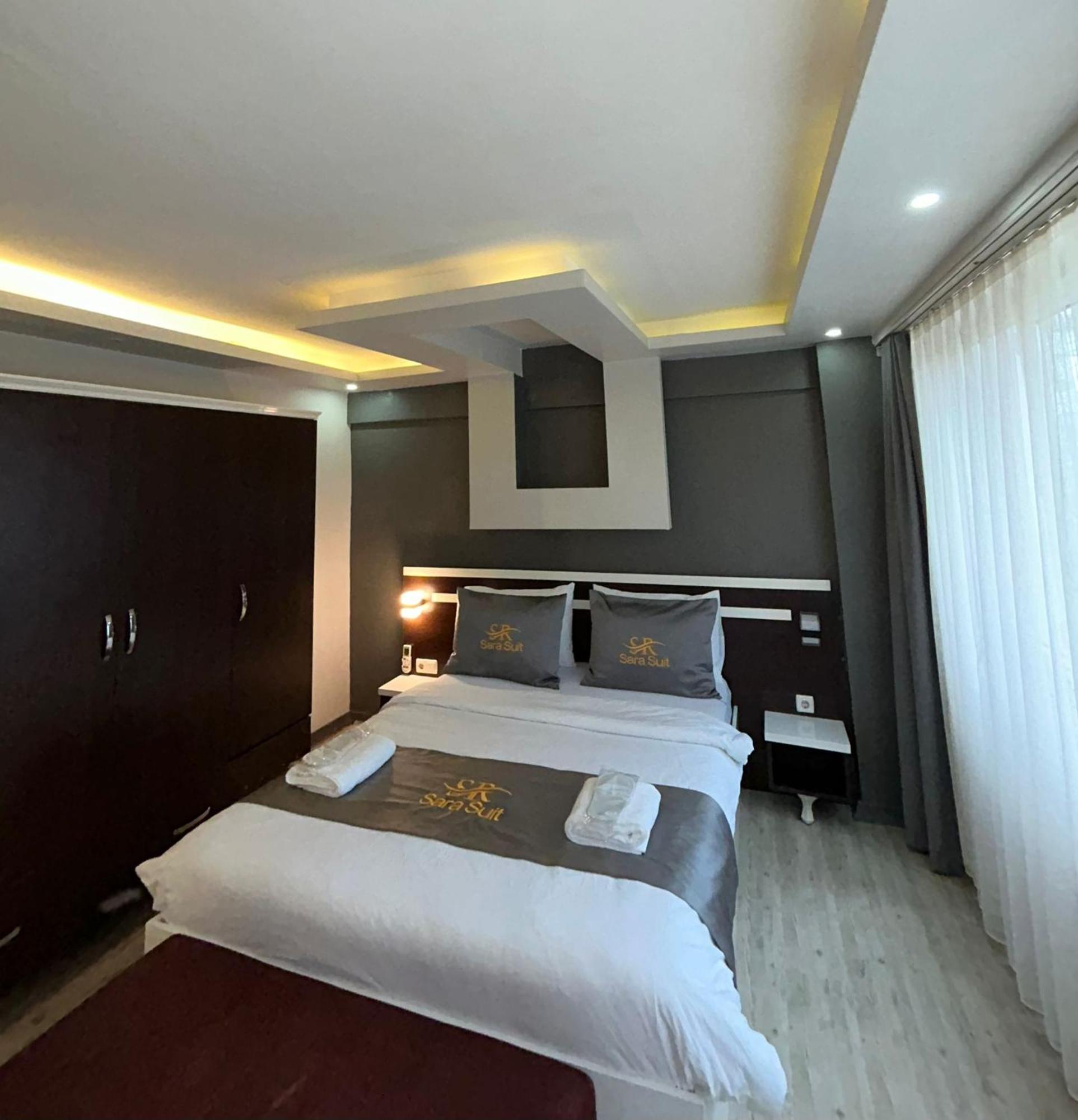 Aparthotel Sara